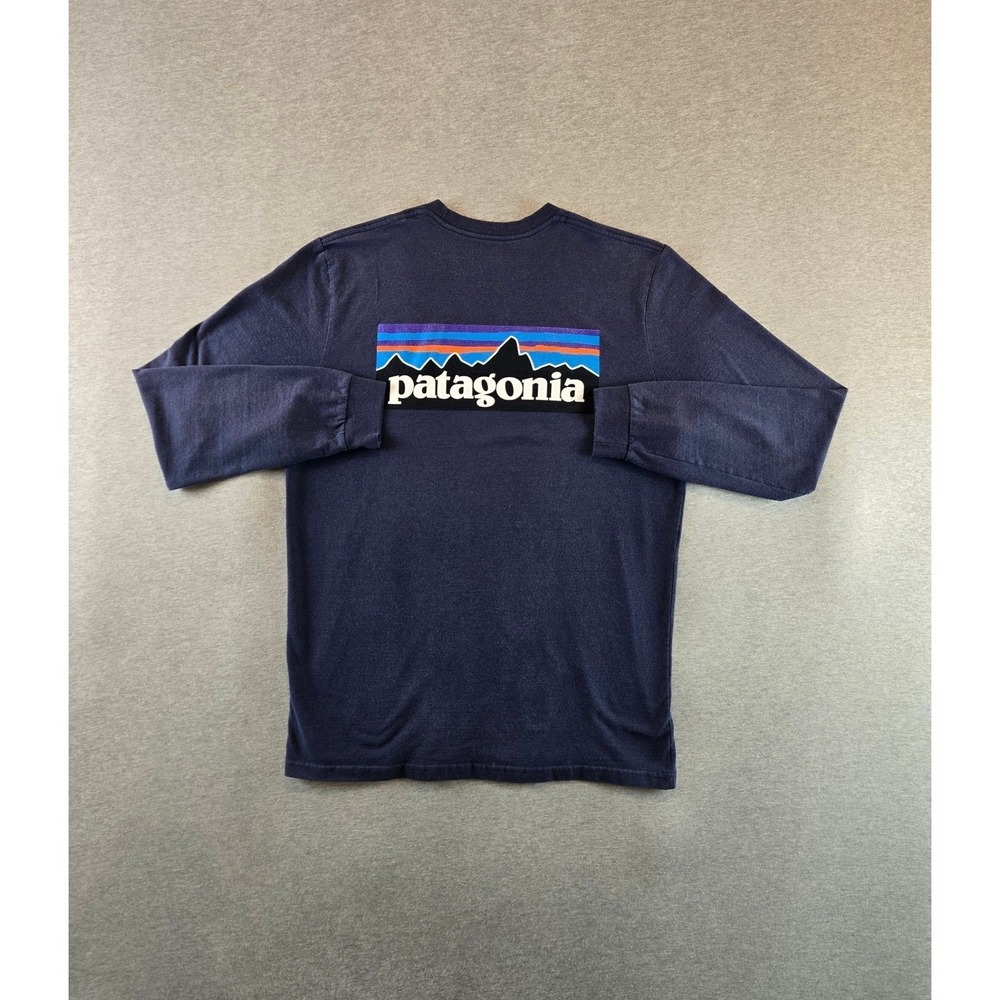 Patagonia Long Sleeve T-Shirt Mens M Navy Blue Responsibili-Tee Logo Graphic